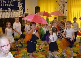 "Dzisiaj przedszkolaki, od września już pierwszaki" - uroczyste pożegnanie Przedszkola Nr 3 w Płońsku