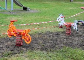 Nowe zabawki w parku Wolności