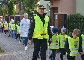 Spacer przedszkolaków z „trójki” 