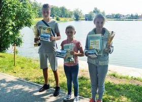 Zawody wędkarskie z okazji Dnia Dziecka