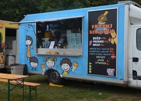 Trwa pierwszy Zlot Food Trucków w Płońsku